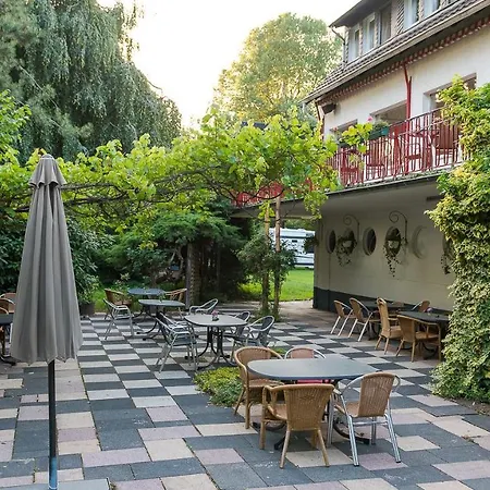 Wiesenhaus: Wohnen Direkt Am Rhein Apartment *